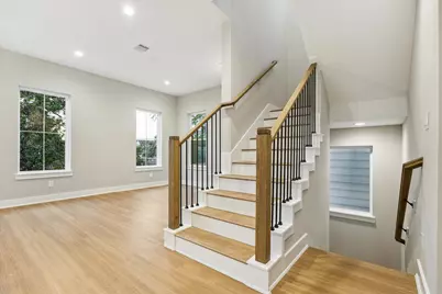 812 Thornton Street #E, Houston, TX 77018 - Photo 12