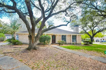 10811 Vickijohn Court, Houston, TX 77071 - Photo 1