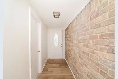 10811 Vickijohn Court, Houston, TX 77071 - Photo 16