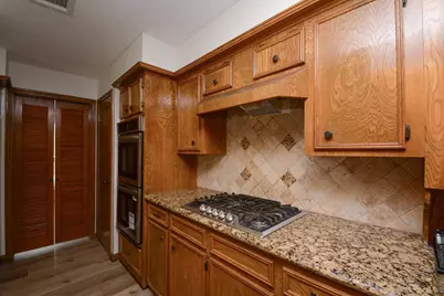 10811 Vickijohn Court, Houston, TX 77071 - Photo 8