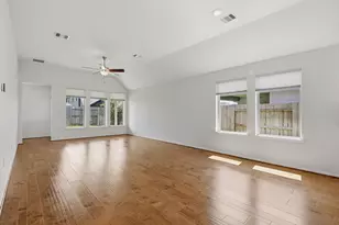 2734 Mdw Vw Ln, Conroe, TX 77385 - Photo 24