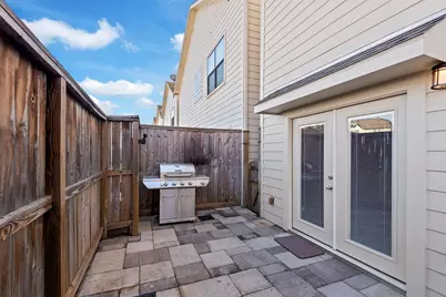 650 Westcross Street #9, Houston, TX 77018 - Photo 30