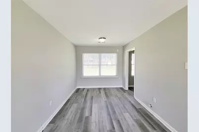 5835 Kenilwood Drive, Houston, TX 77033 - Photo 24