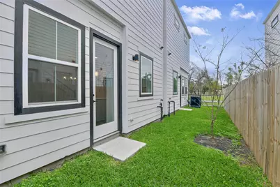 9902 Clark Road #I, Houston, TX 77076 - Photo 34