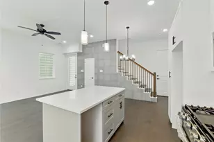 9902 Clark Rd, Houston, TX 77076 - Photo 8