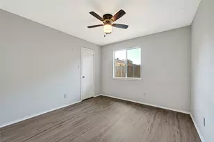 7314 Addicks Clodine Rd, Houston, TX 77083 - Photo 24