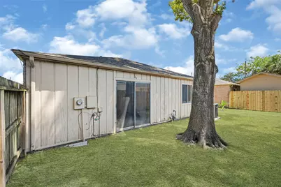 7314 Addicks Clodine Road, Houston, TX 77083 - Photo 8