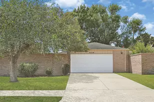 7314 Addicks Clodine Rd, Houston, TX 77083 - Photo 2