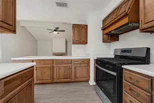7314 Addicks Clodine Rd, Houston, TX 77083 - Photo 18