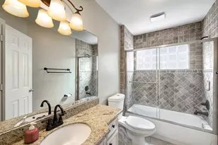 3318 W Dallas St, Houston, TX 77019 - Photo 16