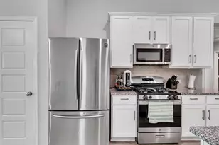 461 Camas Creek Ln, Magnolia, TX 77354 - Photo 6