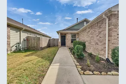 461 Camas Creek Lane, Magnolia, TX 77354 - Photo 2