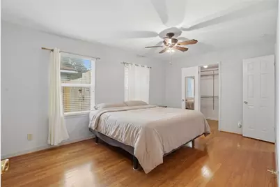 9629 Maribelle Way, Houston, TX 77055 - Photo 14