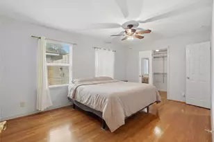 9629 Maribelle Way, Houston, TX 77055 - Photo 14