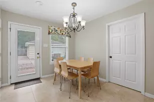 9629 Maribelle Way, Houston, TX 77055 - Photo 10