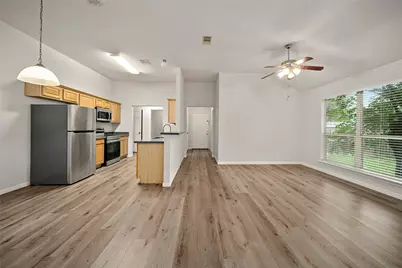 5734 Wandering Creek Drive, Richmond, TX 77469 - Photo 8