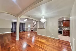 8227 Prairie Wind Ln Ln, Houston, TX 77040 - Photo 14