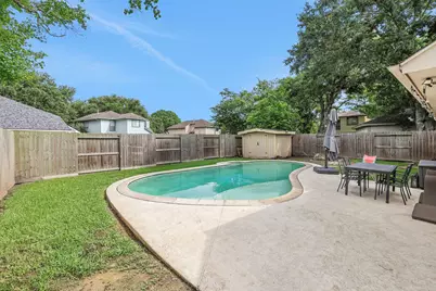 2514 S Mission Circle, Friendswood, TX 77546 - Photo 16
