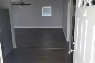 6918 Irvington Blvd, Houston, TX 77022 - Photo 6