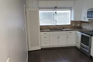 6918 Irvington Blvd, Houston, TX 77022 - Photo 4