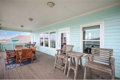 819 Eastview, Crystal Beach, TX 77650 - Photo 16