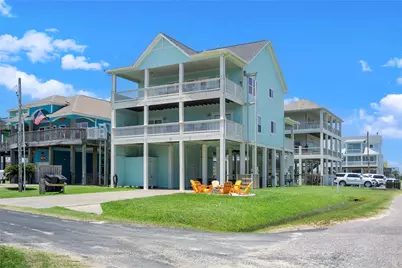 819 Eastview, Crystal Beach, TX 77650 - Photo 1