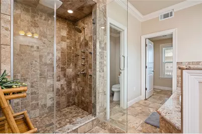 819 Eastview, Crystal Beach, TX 77650 - Photo 24