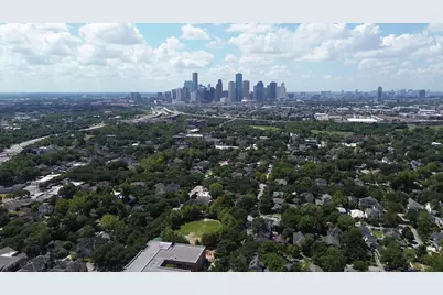 408 Pecore Street, Houston, TX 77009 - Photo 32