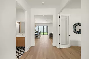408 Pecore St, Houston, TX 77009 - Photo 2