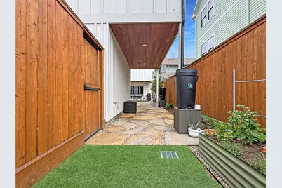 408 Pecore Street, Houston, TX 77009 - Photo 38