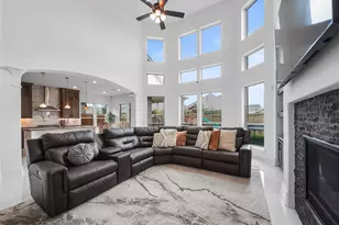 2207 Windmill Palm Dr, Brookshire, TX 77423 - Photo 6