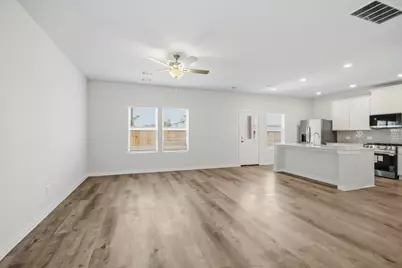 8018 Heroes Hall Drive, Magnolia, TX 77354 - Photo 6