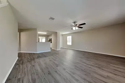 16758 N Rail Drive, Conroe, TX 77385 - Photo 2