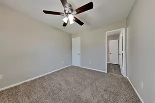 16758 N Rail Dr, Conroe, TX 77385 - Photo 14