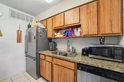 1516 Bay Area Boulevard #F15, Houston, TX 77058 - Photo 4