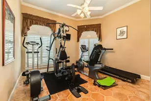 42 W Dansby Dr, Galveston, TX 77551 - Photo 28