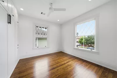 404 Avondale Street, Houston, TX 77006 - Photo 28