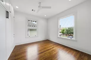 404 Avondale St, Houston, TX 77006 - Photo 28