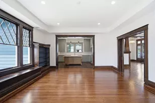 404 Avondale St, Houston, TX 77006 - Photo 16