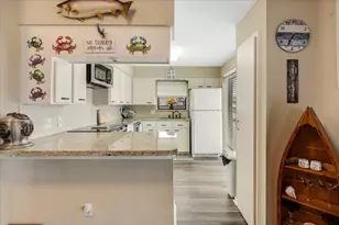 1222 Oahu Dr, Galveston, TX 77554 - Photo 14