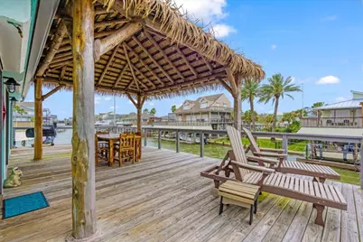 1222 Oahu Drive, Galveston, TX 77554 - Photo 10