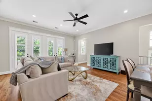 1102 W 15th St, Houston, TX 77008 - Photo 12
