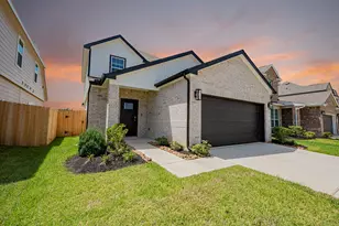 15443 Woody Hvn Dr, Conroe, TX 77302 - Photo 2