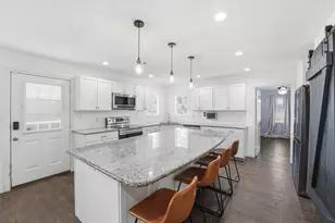 611 Reidland Rd, Crosby, TX 77532 - Photo 10