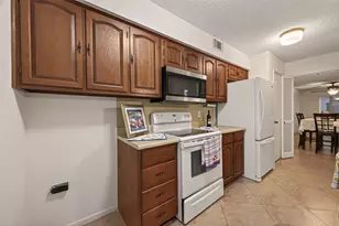14437 Still Meadow Dr S, Houston, TX 77079 - Photo 10
