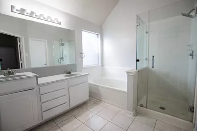 1606 Blossom Creek Court, Houston, TX 77339 - Photo 8