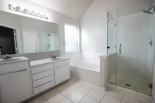 1606 Blossom Creek Ct, Houston, TX 77339 - Photo 8