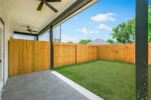 8328 Mariah St, Houston, TX 77051 - Photo 20