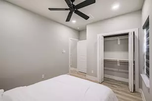 8328 Mariah St, Houston, TX 77051 - Photo 14