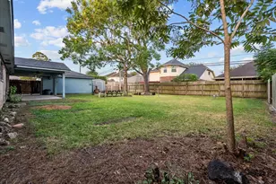 3727 Rau Dr, Dickinson, TX 77539 - Photo 42